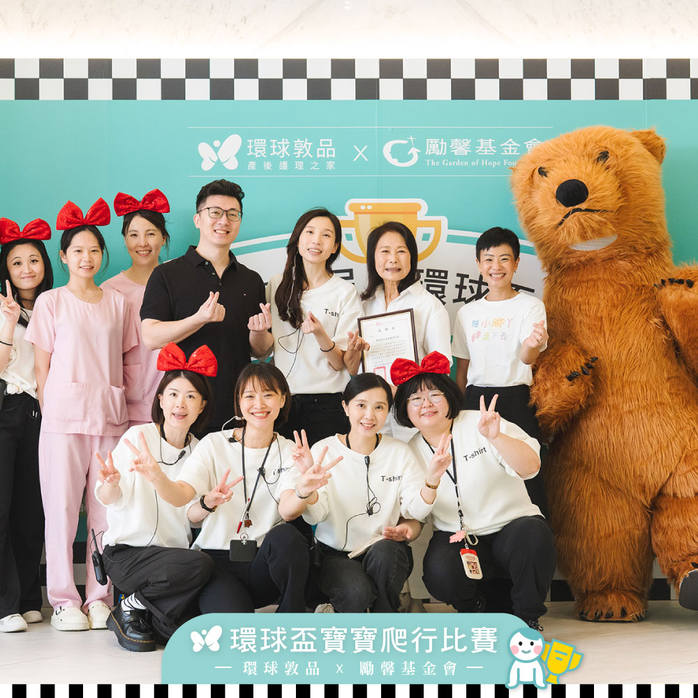 寶寶爬爬1.jpg (220 KB)