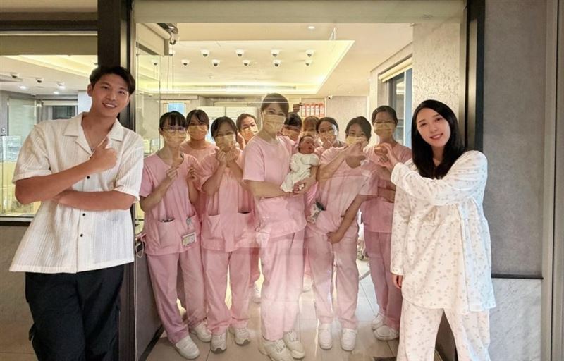 5367929-PH.jpg (67 KB)